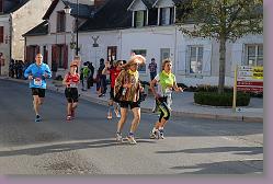 02 Marathon Cheverny 336 * 680 x 453 * (142KB)